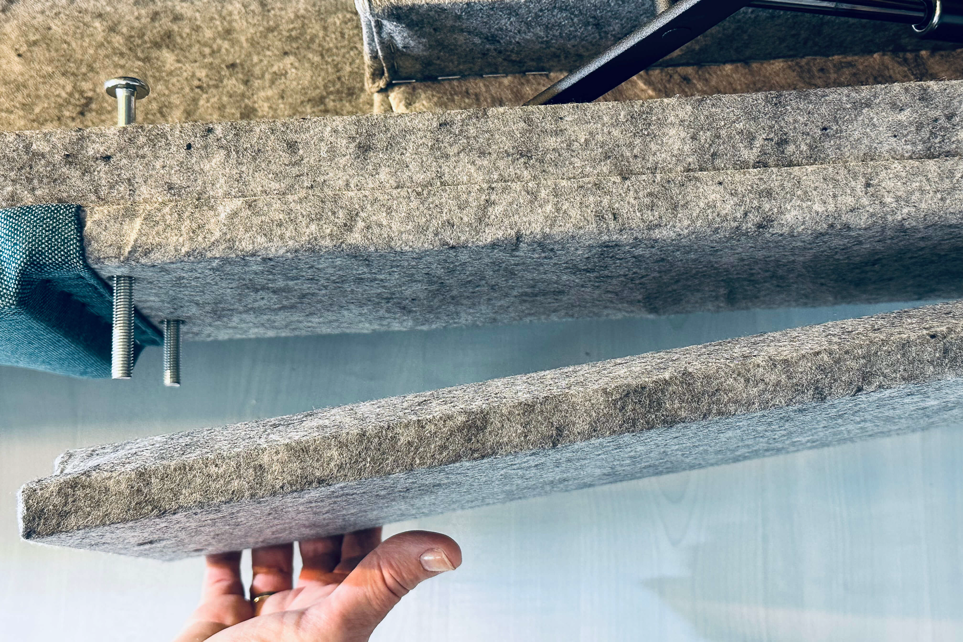 Bruno corner sofa assembly